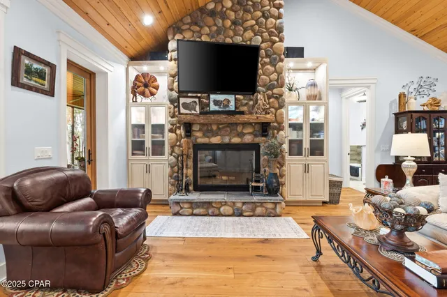 $849,000 | 3130 Magnolia Way, Vernon, FL 32462