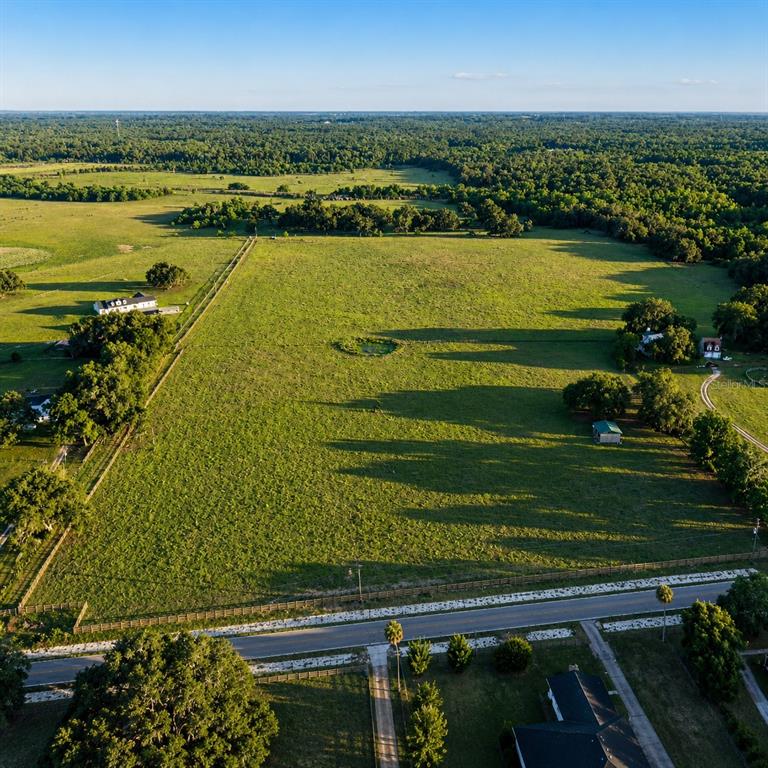 Mondon Hill Road Brooksville, FL 34601 - Photo 4 of 30 a view of a city with an ocean view