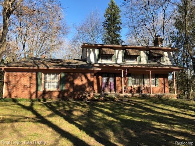 341 West Maryknoll Road Rochester Hills, MI 48309 - Photo 1 of 3
