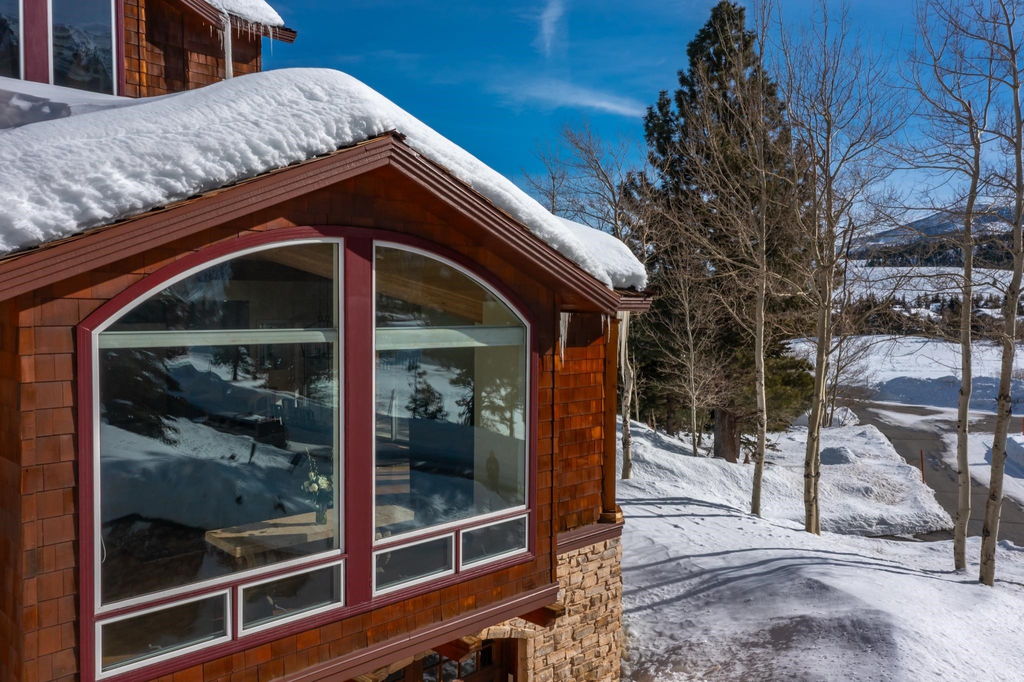 370 Ranch Road Mammoth Lakes, CA 93546 - Photo 39 of 46 Snow covered property