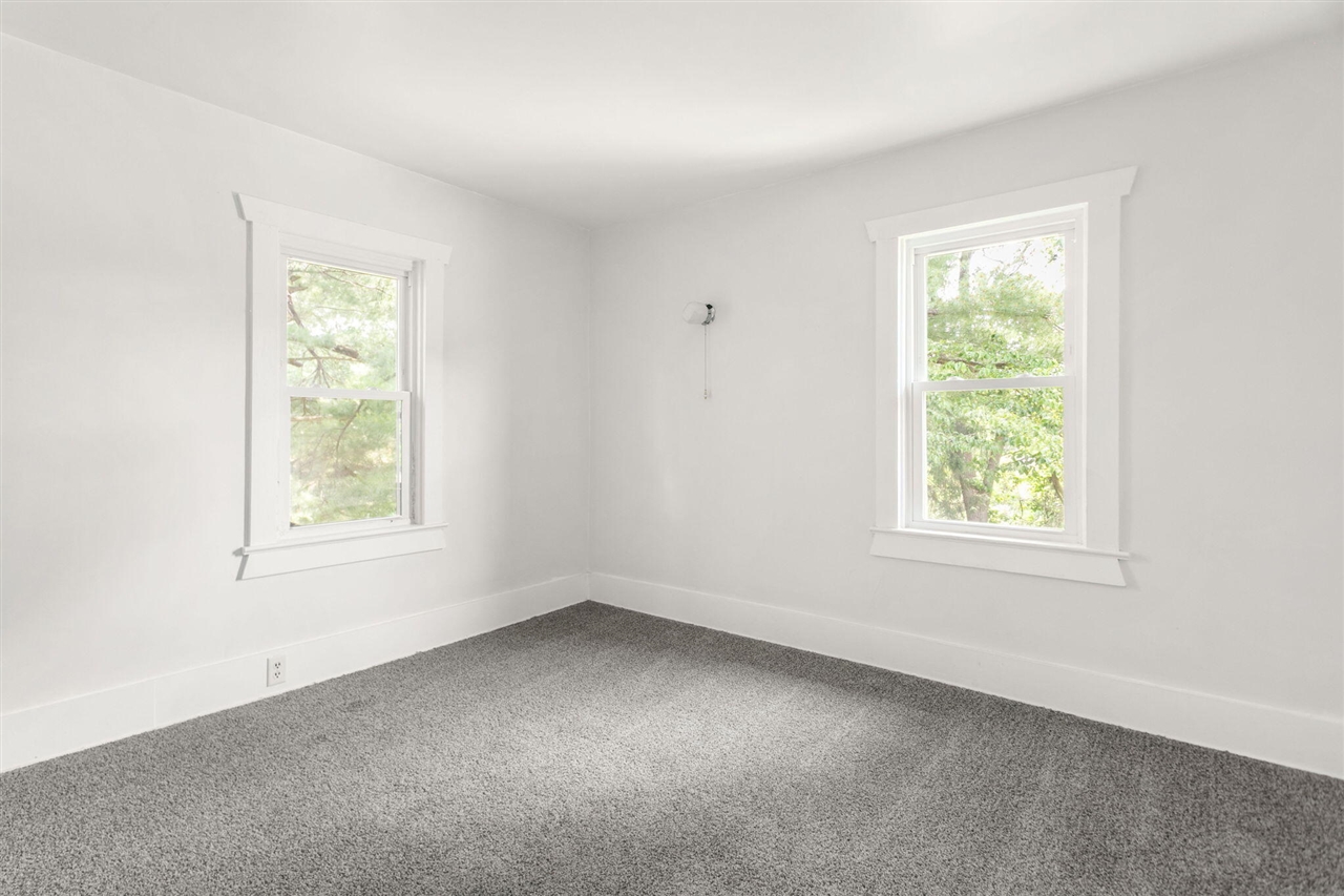 15684 Madron Lake Road Buchanan, MI 49107 - Photo 18 of 40