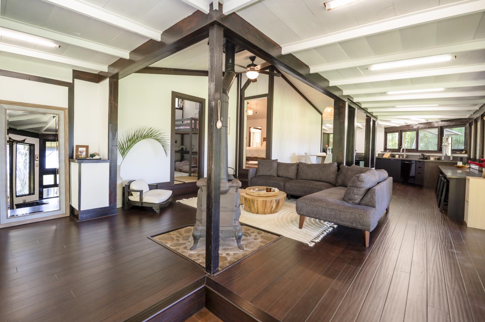 60 Lepo Place Haiku, HI 96708 - Photo 6 of 47 a living room with furniture and a large window