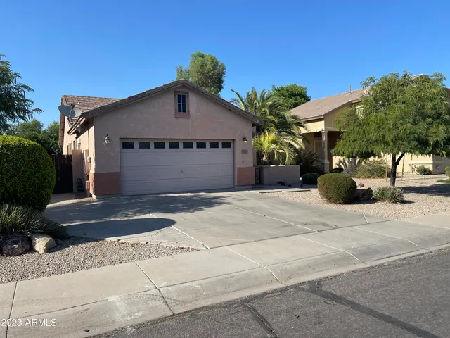 $1,945 | 4314 East Megan Street, Gilbert, AZ 85295