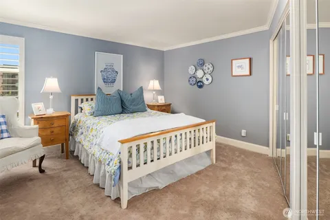 $785,000 | 2360 43rd Avenue East, Unit 211, Seattle, WA 98112