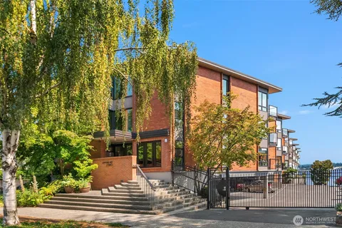 $785,000 | 2360 43rd Avenue East, Unit 211, Seattle, WA 98112