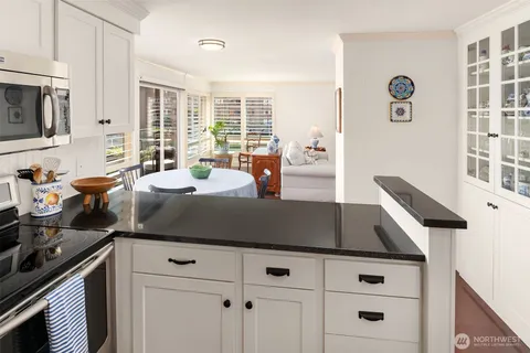 $785,000 | 2360 43rd Avenue East, Unit 211, Seattle, WA 98112