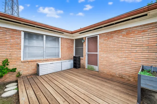 $1,800 | 3428 Bradford Street, Houston, TX 77025