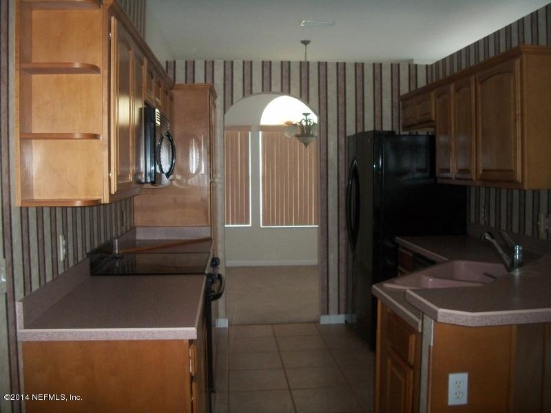 2695 Stratton Road Jacksonville, FL 32221 - Photo 5 of 18 101_0015 (800x600)