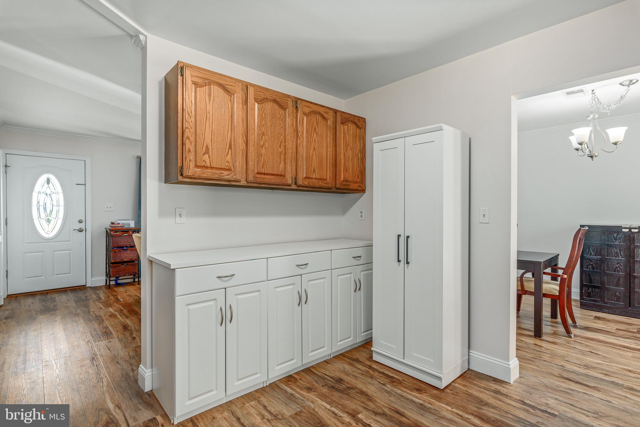 902 East Roanoke Road Sterling, VA 20164 - Photo 14 of 41 Gallery Image 14