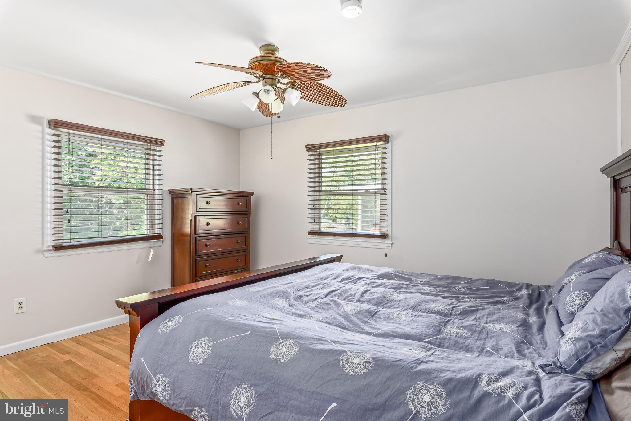 902 East Roanoke Road Sterling, VA 20164 - Photo 23 of 41 Gallery Image 23