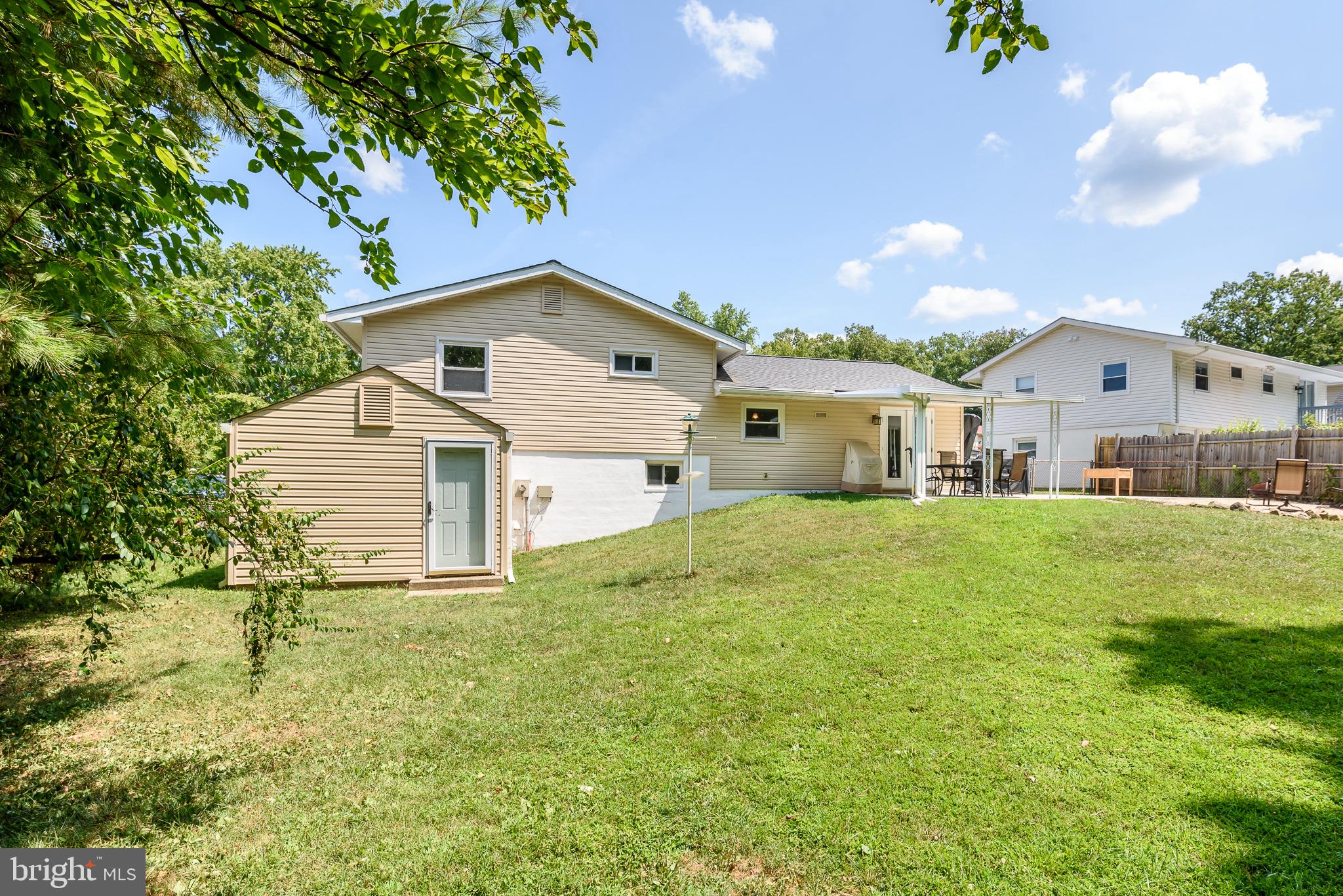 902 East Roanoke Road Sterling, VA 20164 - Photo 36 of 41 Gallery Image 36