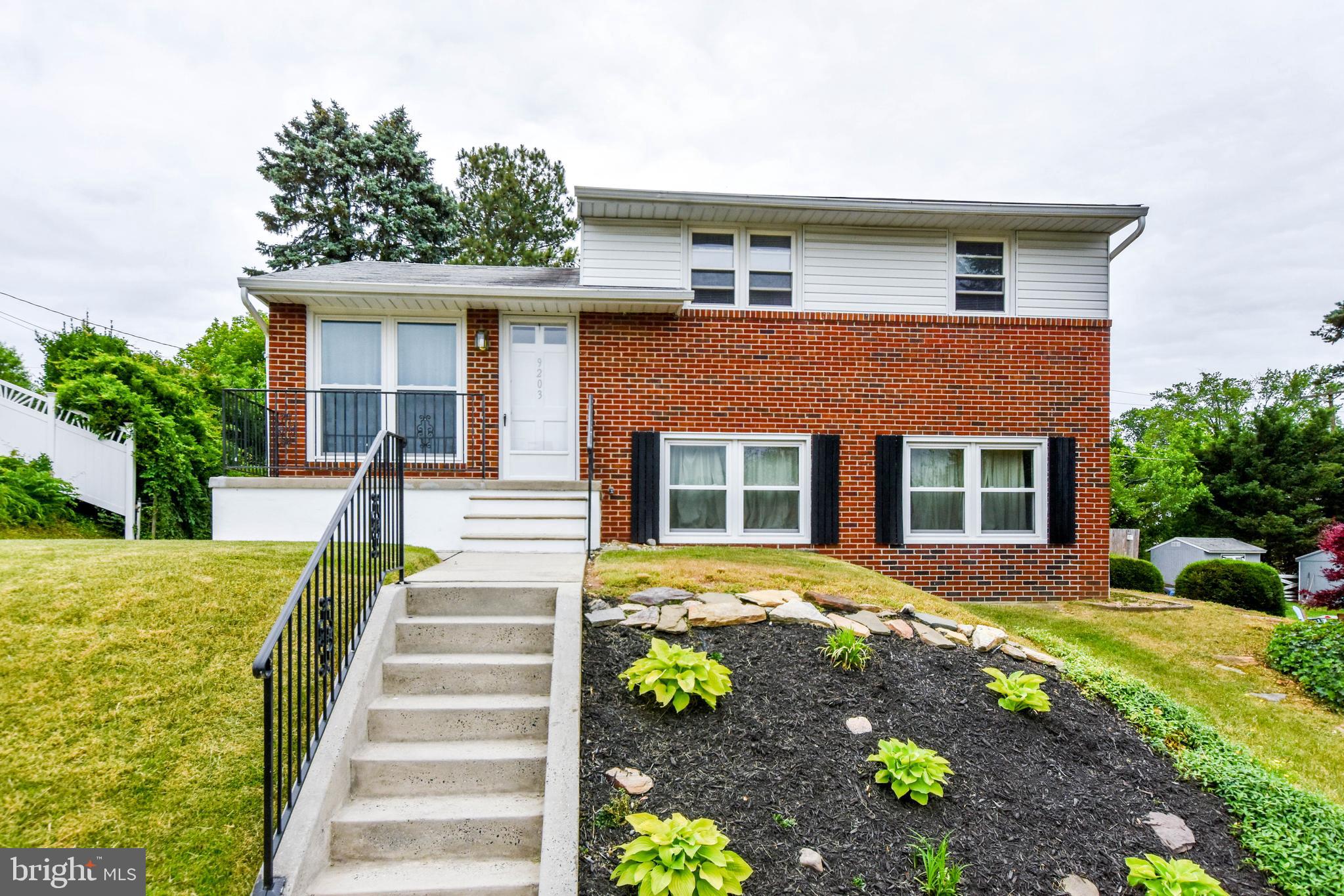 9203 Orbitan Road Baltimore, MD 21234 - Photo 6 of 41 Gallery Image 6