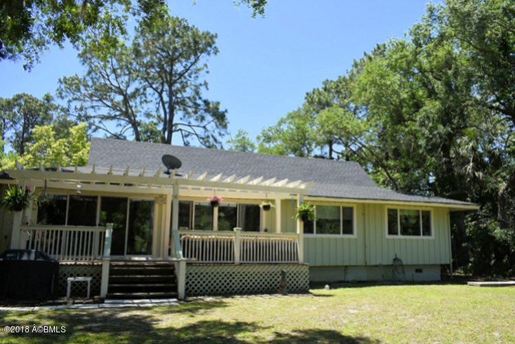 642 Dolphin Road Fripp Island, SC 29920 - Photo 23 of 27 Rear of Home