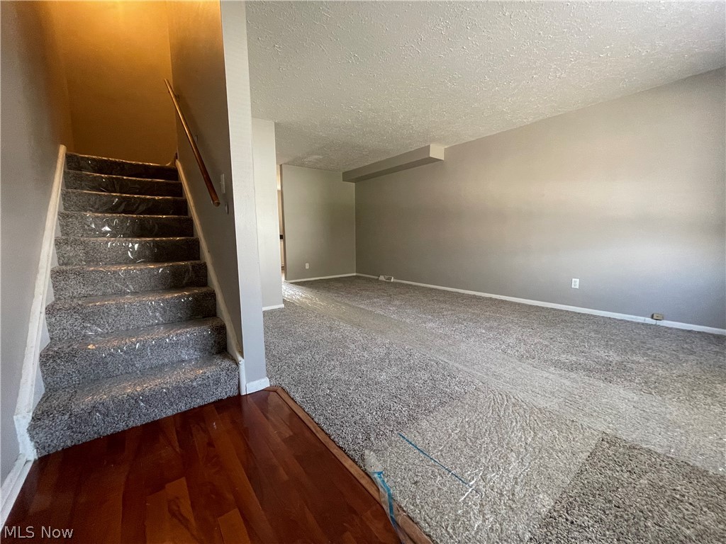 797 Babbitt Road, Unit 29 Euclid, OH 44123 - Photo 9 of 19 Gallery Image 9