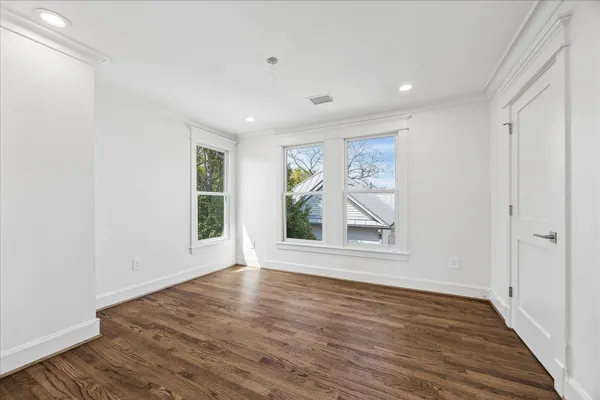 $2,400,000 | 1836 Cortlandt Street, Houston, TX 77008