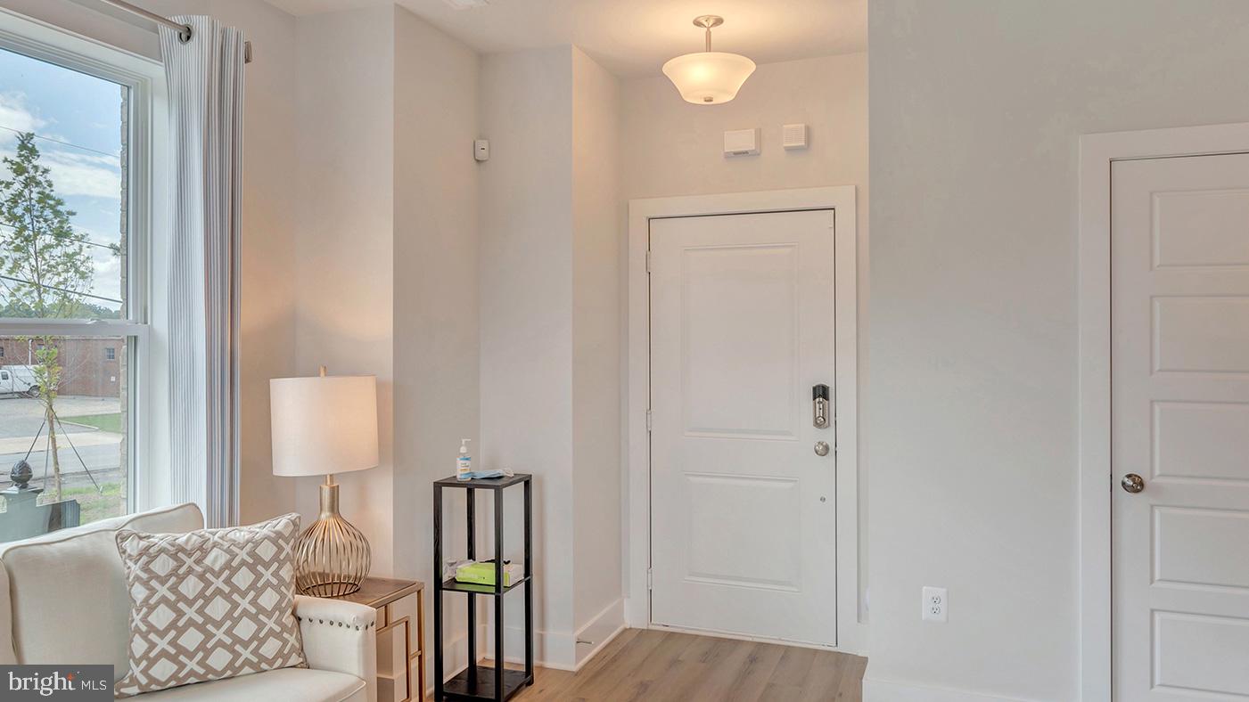 4057 Legato Road Fairfax, VA 22033 - Photo 3 of 30 Gallery Image 3