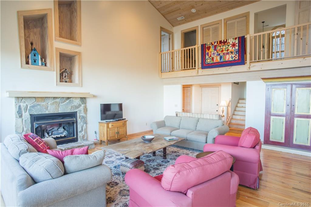 149 Grouse Point Road Maggie Valley, NC 28751 - Photo 4 of 24 Gallery Image 4