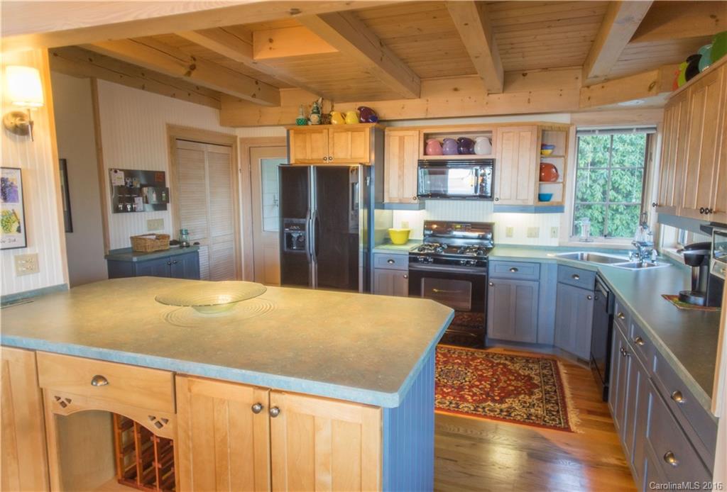 149 Grouse Point Road Maggie Valley, NC 28751 - Photo 10 of 24 Gallery Image 10
