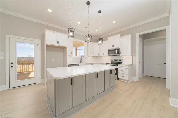 $539,900 | 3639 Beasley School Road, Sandy Ridge, NC 27046