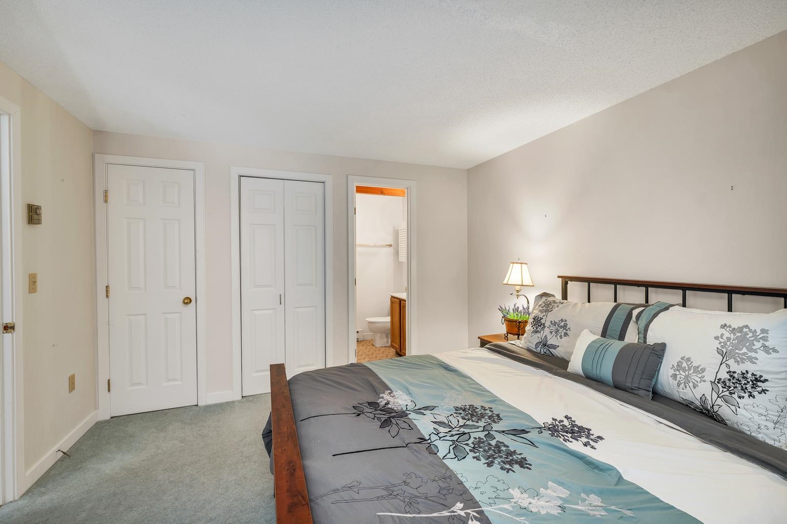 42 Point Breeze Road Wolfeboro, NH 03894 - Photo 27 of 41