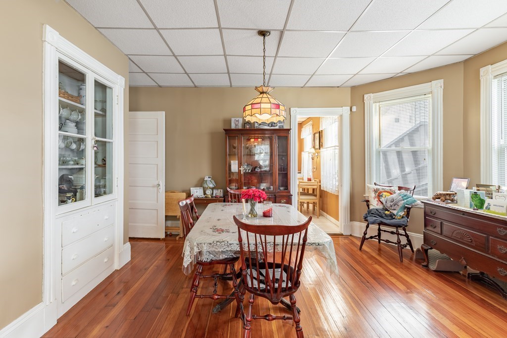 37-39 Glendale Street Everett, MA 02149 - Photo 4 of 27