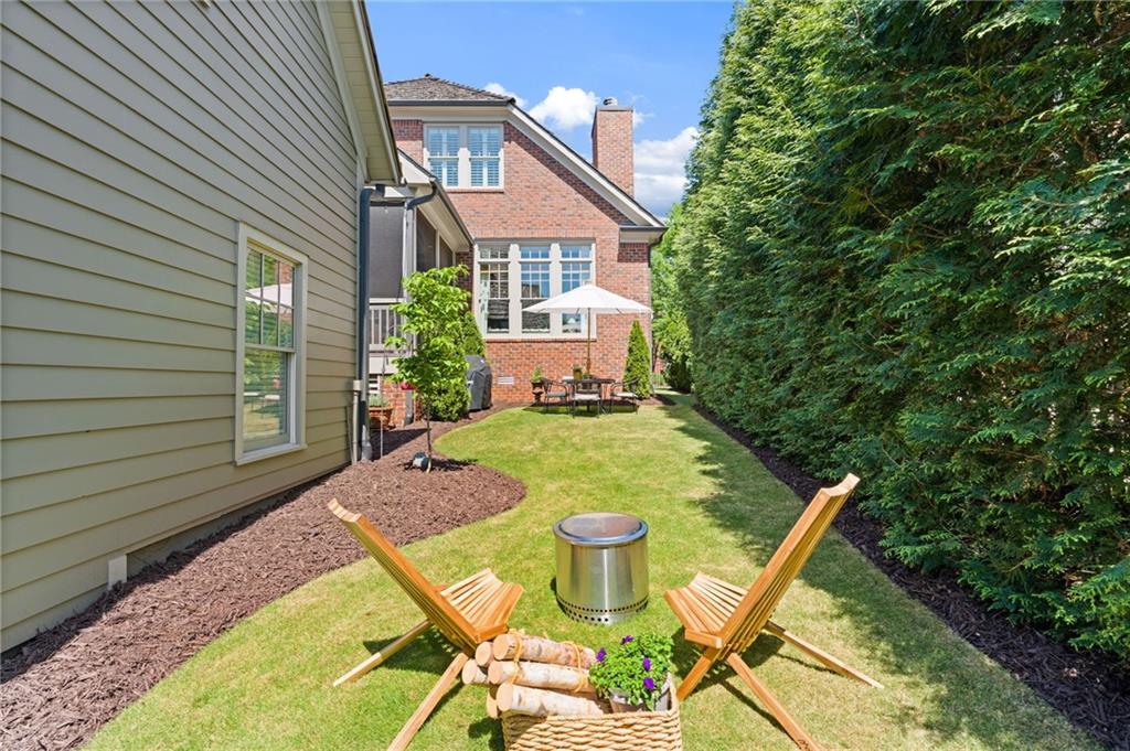 7295 Samples Field Road Cumming, GA 30040 - Photo 17 of 17