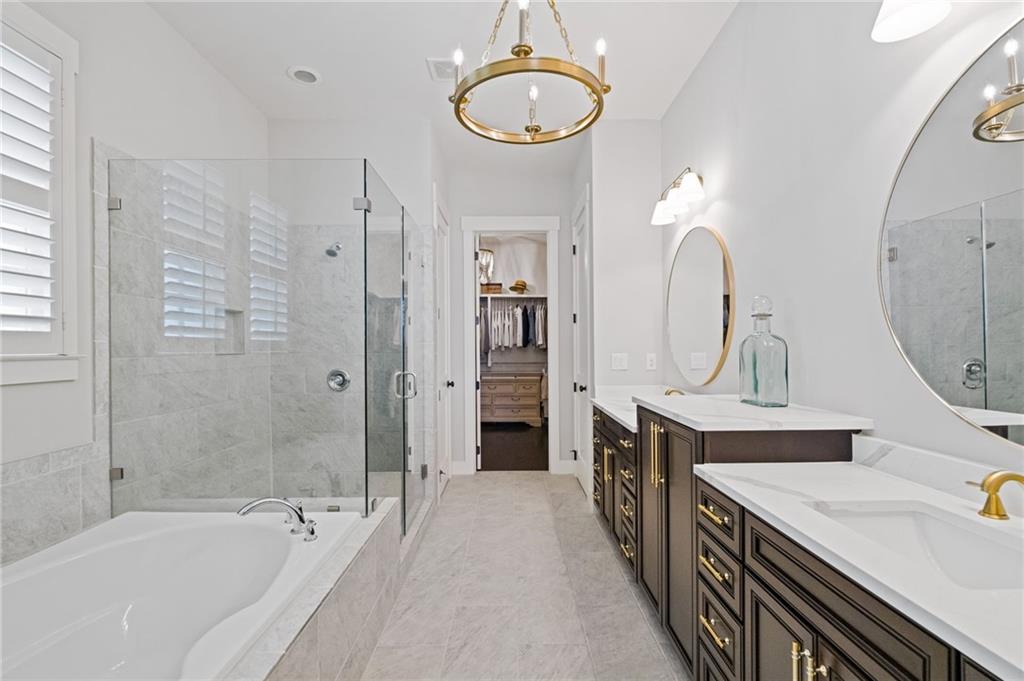 7295 Samples Field Road Cumming, GA 30040 - Photo 9 of 17