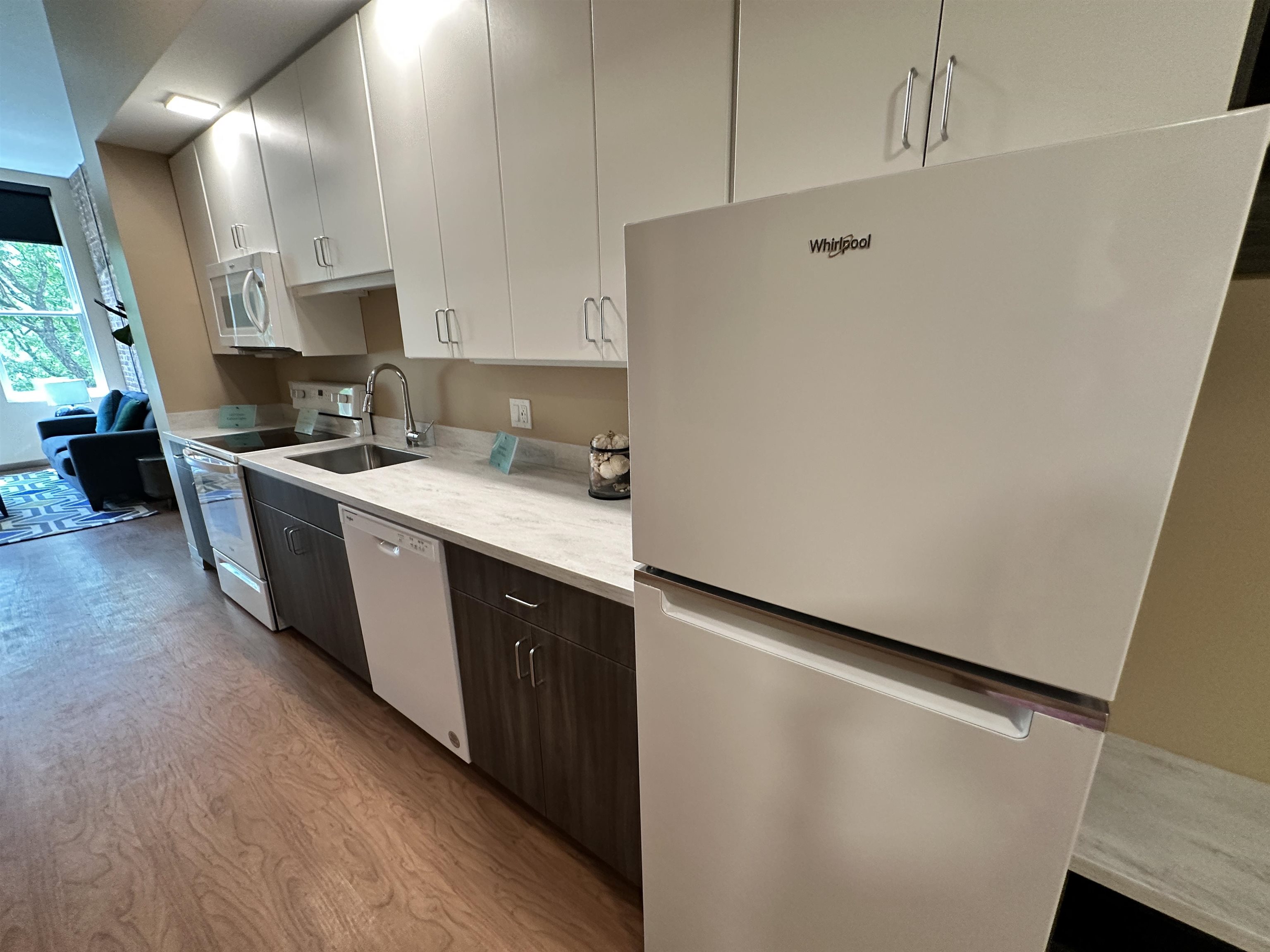 83 Hanover Street, Unit 206 Manchester, NH 03101 - Photo 15 of 45