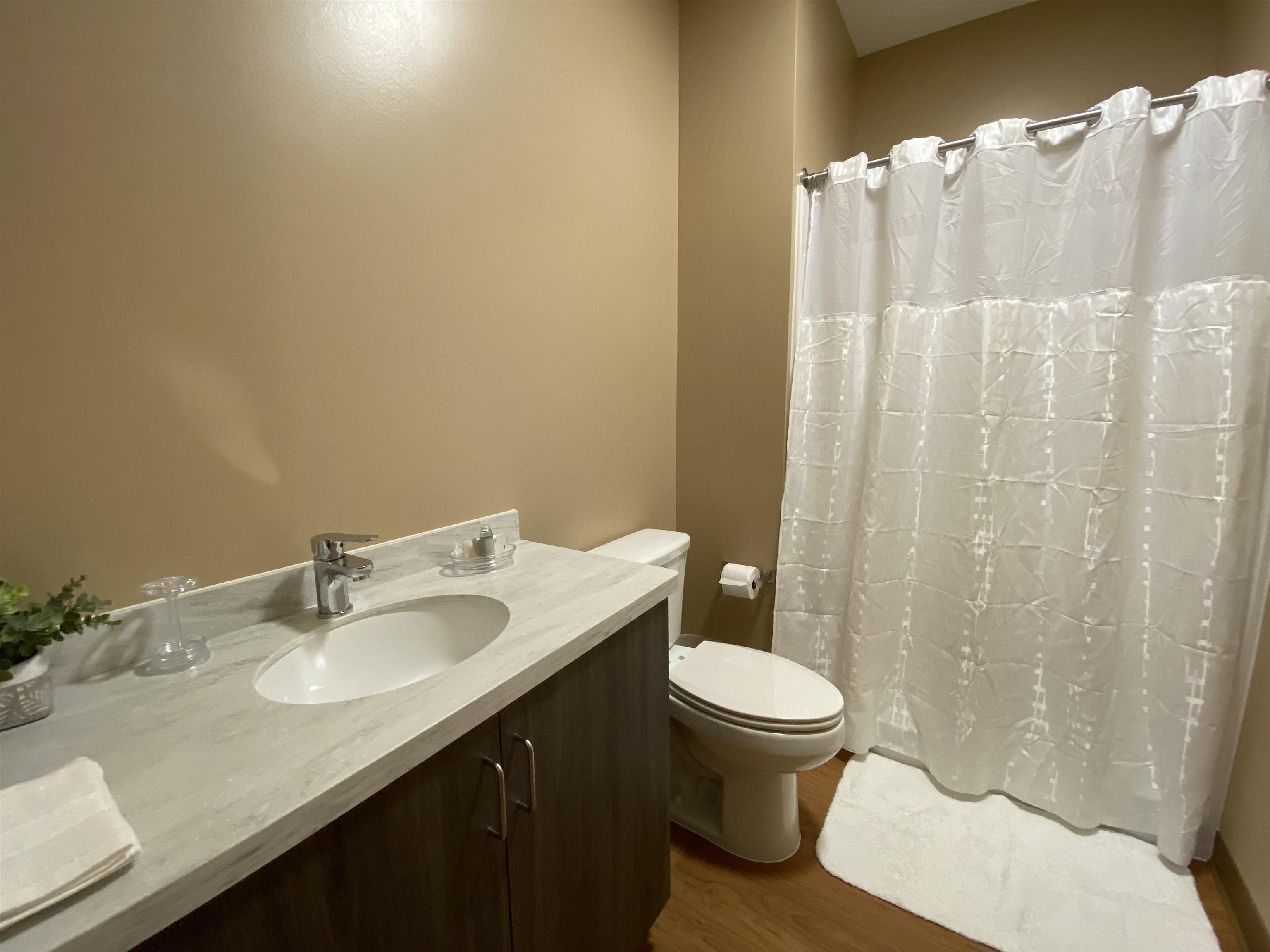 83 Hanover Street, Unit 206 Manchester, NH 03101 - Photo 37 of 45