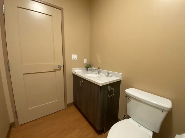 $2,071 | 83 Hanover Street, Unit 206, Manchester, NH 03101