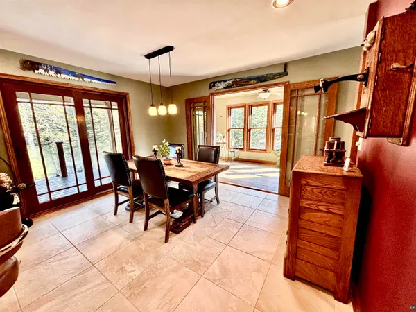 $889,000 | 21 Turnagain Trail, Lutsen, MN 55612