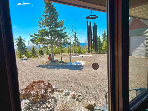 $889,000 | 21 Turnagain Trail, Lutsen, MN 55612