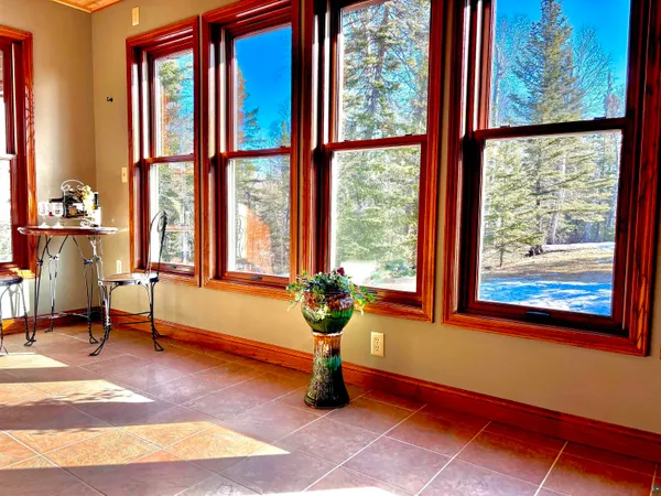 $889,000 | 21 Turnagain Trail, Lutsen, MN 55612