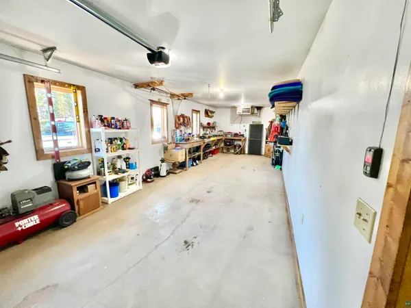 $889,000 | 21 Turnagain Trail, Lutsen, MN 55612