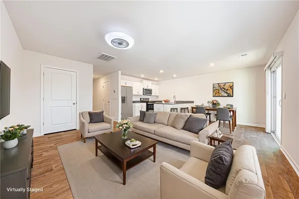 $218,000 | 404 Oakmont Valley Trail, Seneca, SC 29678