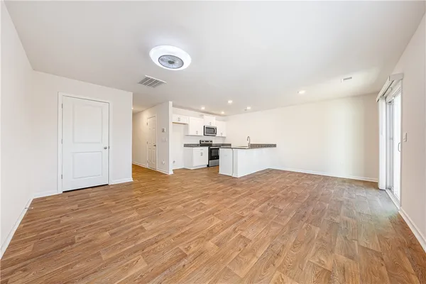 $218,000 | 404 Oakmont Valley Trail, Seneca, SC 29678