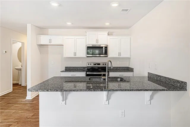 $218,000 | 404 Oakmont Valley Trail, Seneca, SC 29678