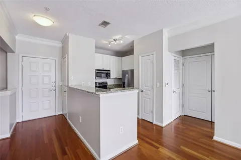 $210,000 | 10 Perimeter Summit Boulevard, Unit 3206, Atlanta, GA 30319