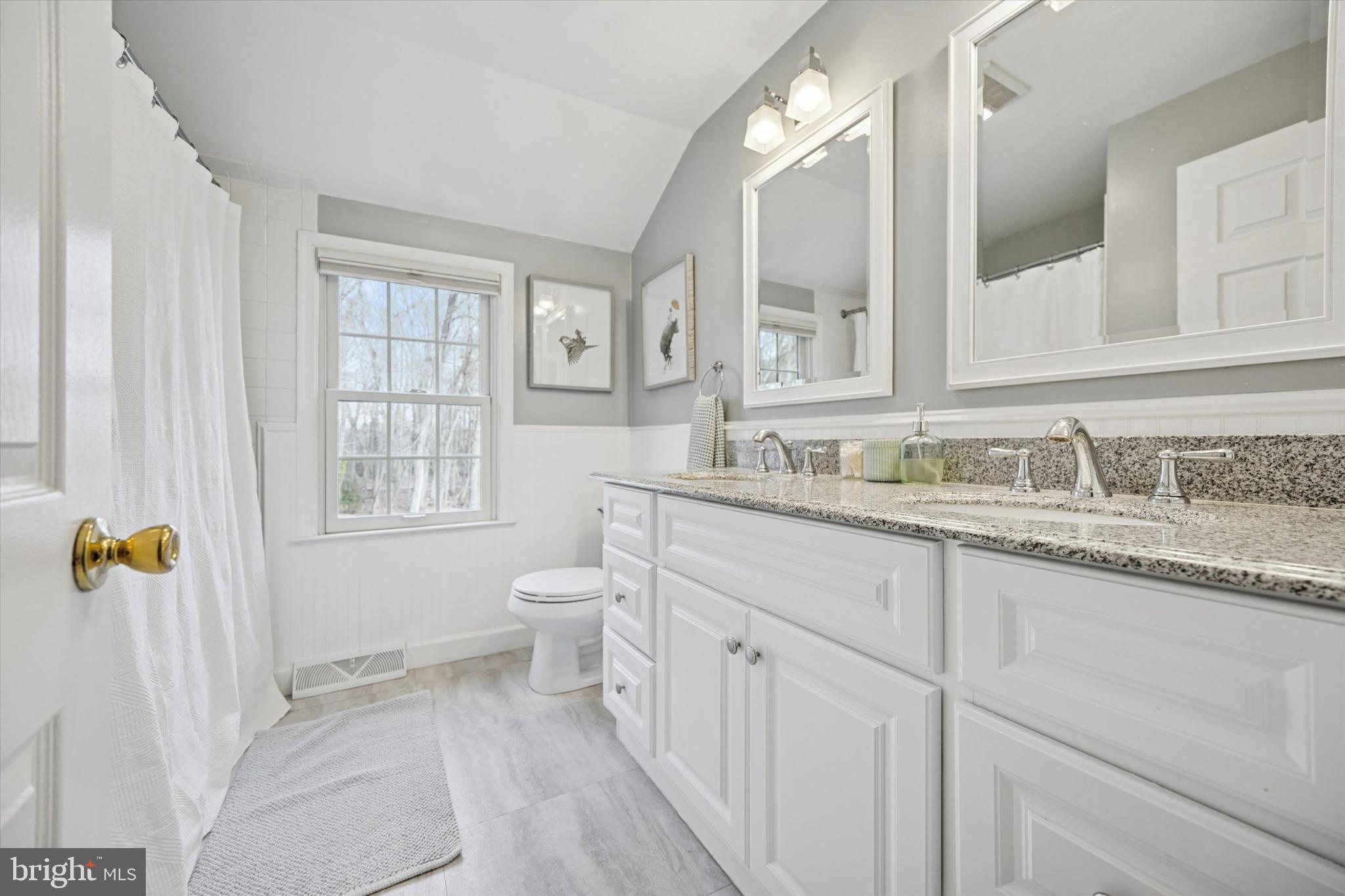 22 Schoolhouse Drive Medford, NJ 08055 - Photo 20 of 26 a bathroom with a granite countertop sink and a mirror