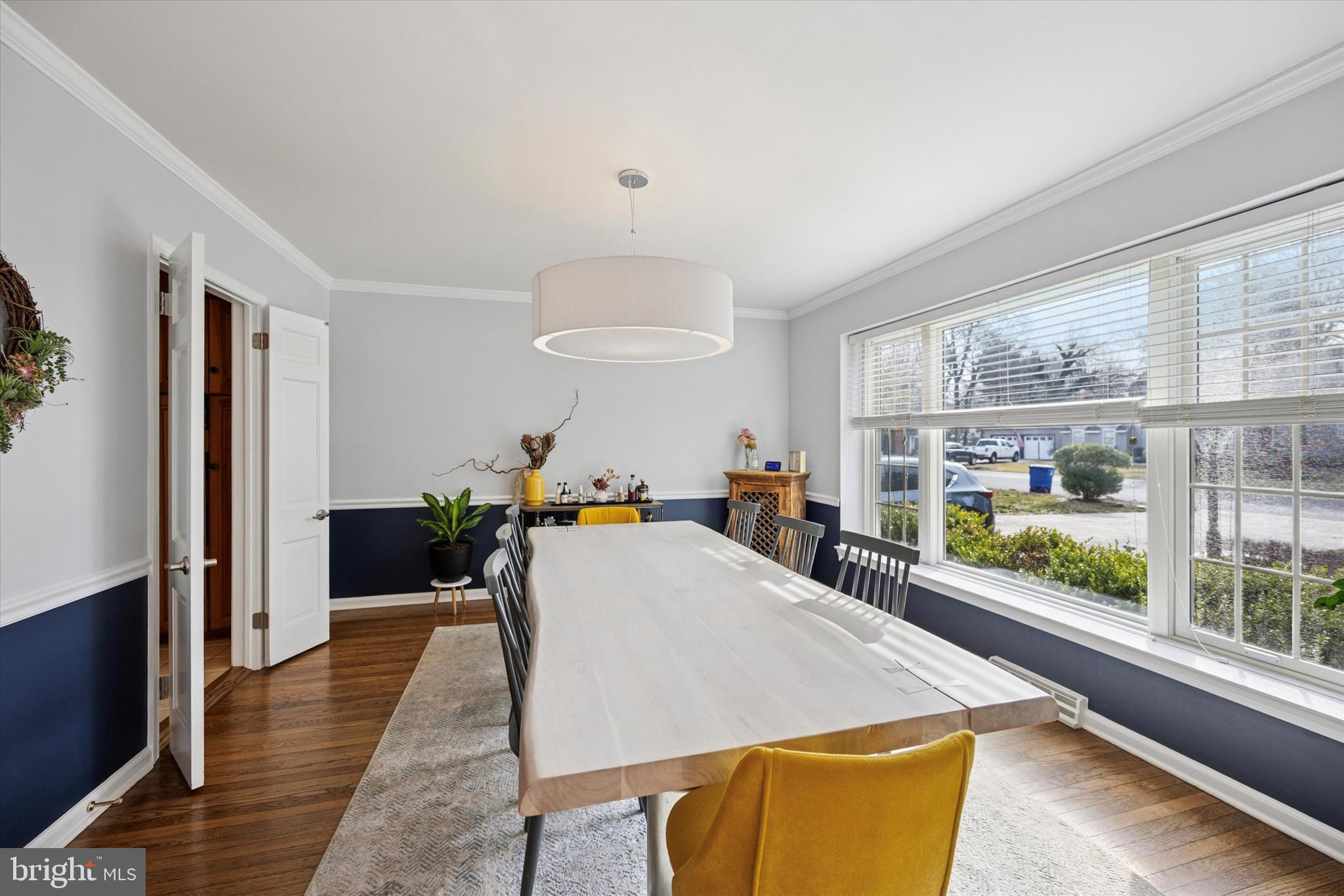 22 Schoolhouse Drive Medford, NJ 08055 - Photo 6 of 26 a very nice looking room with a large window