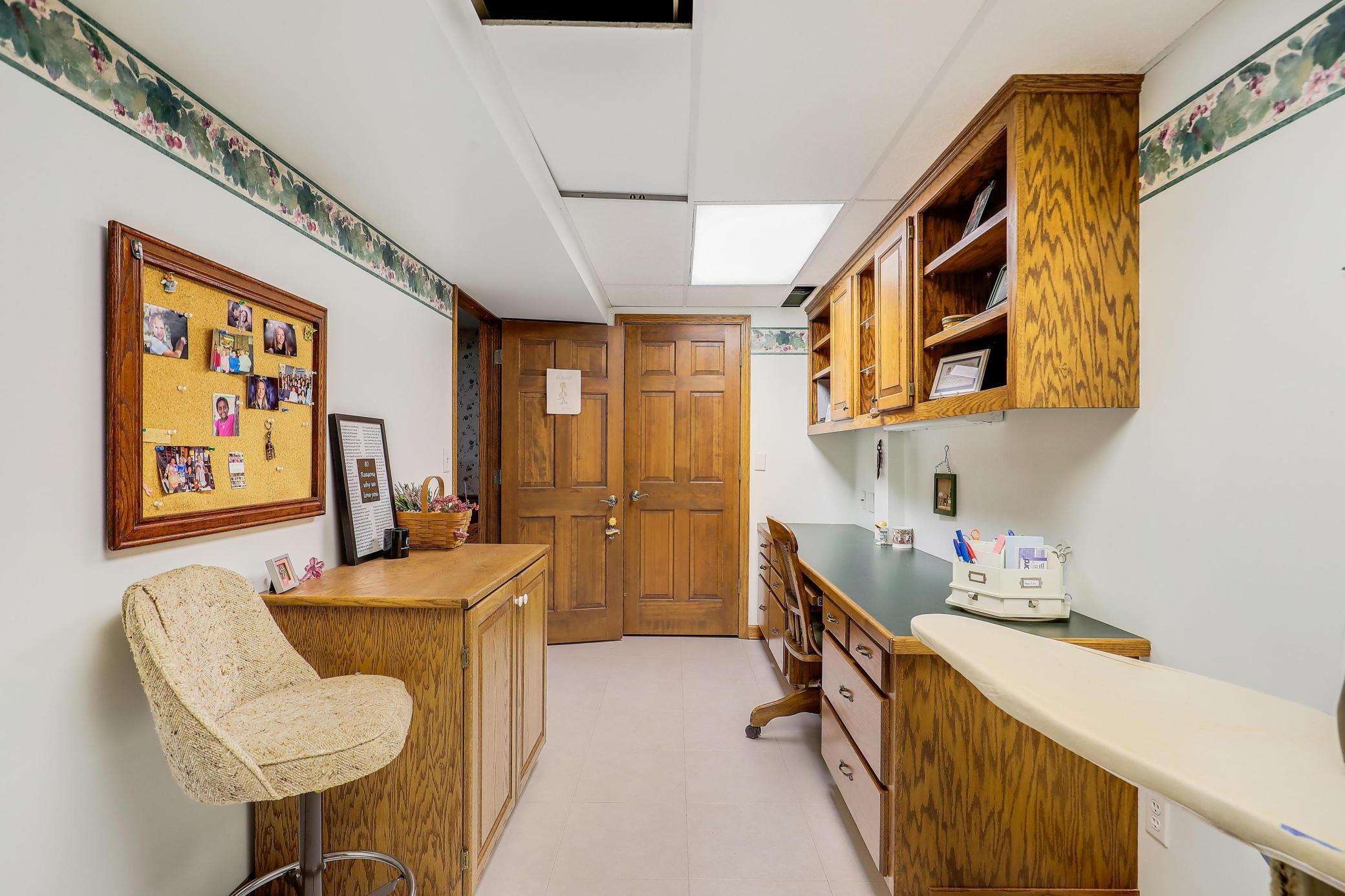 10021 Colorado Road Bloomington, MN 55438 - Photo 22 of 31 Gallery Image 22