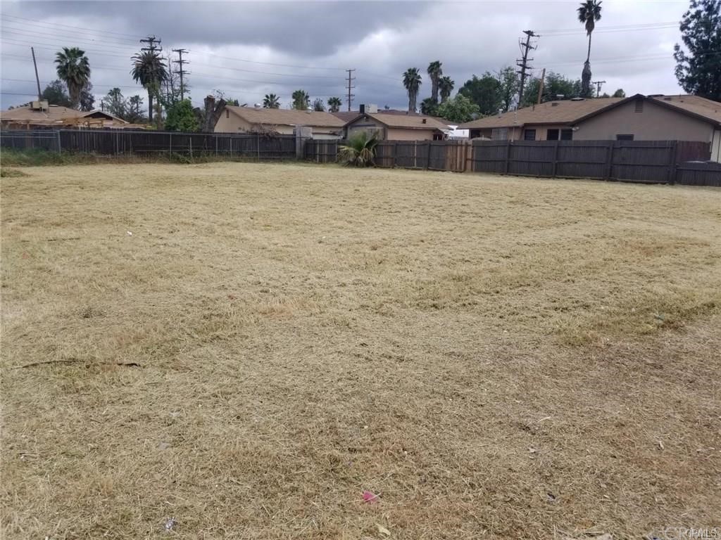 13099 Lakota Road Apple Valley, CA 92308 - Photo 1 of 1 a view of swimming pool