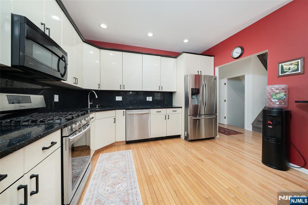 20 Pine Valley Road, Unit 148 Livingston, NJ 07039 - Photo 11 of 38