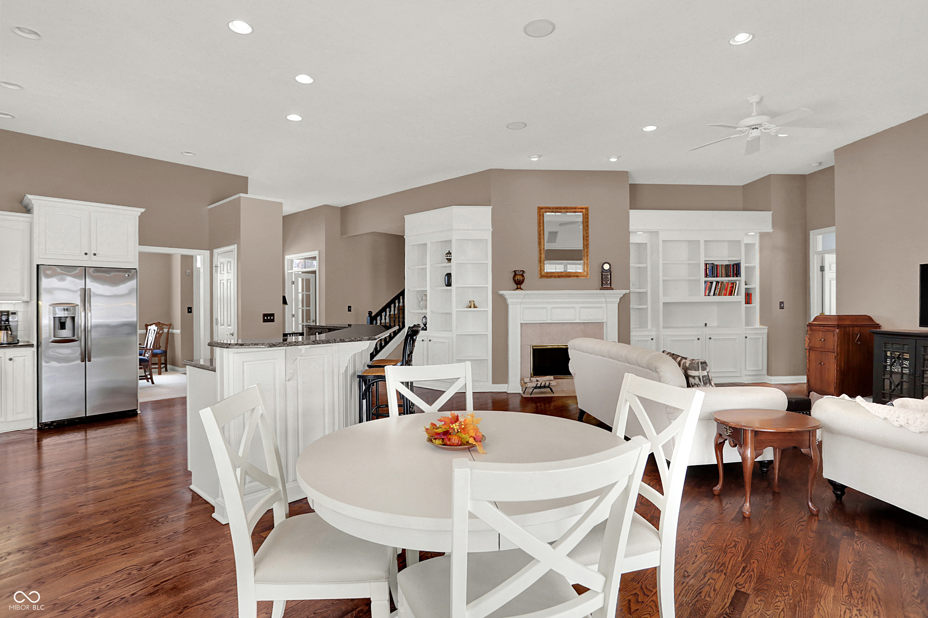 11025 Innisbrooke Lane Fishers, IN 46037 - Photo 17 of 44