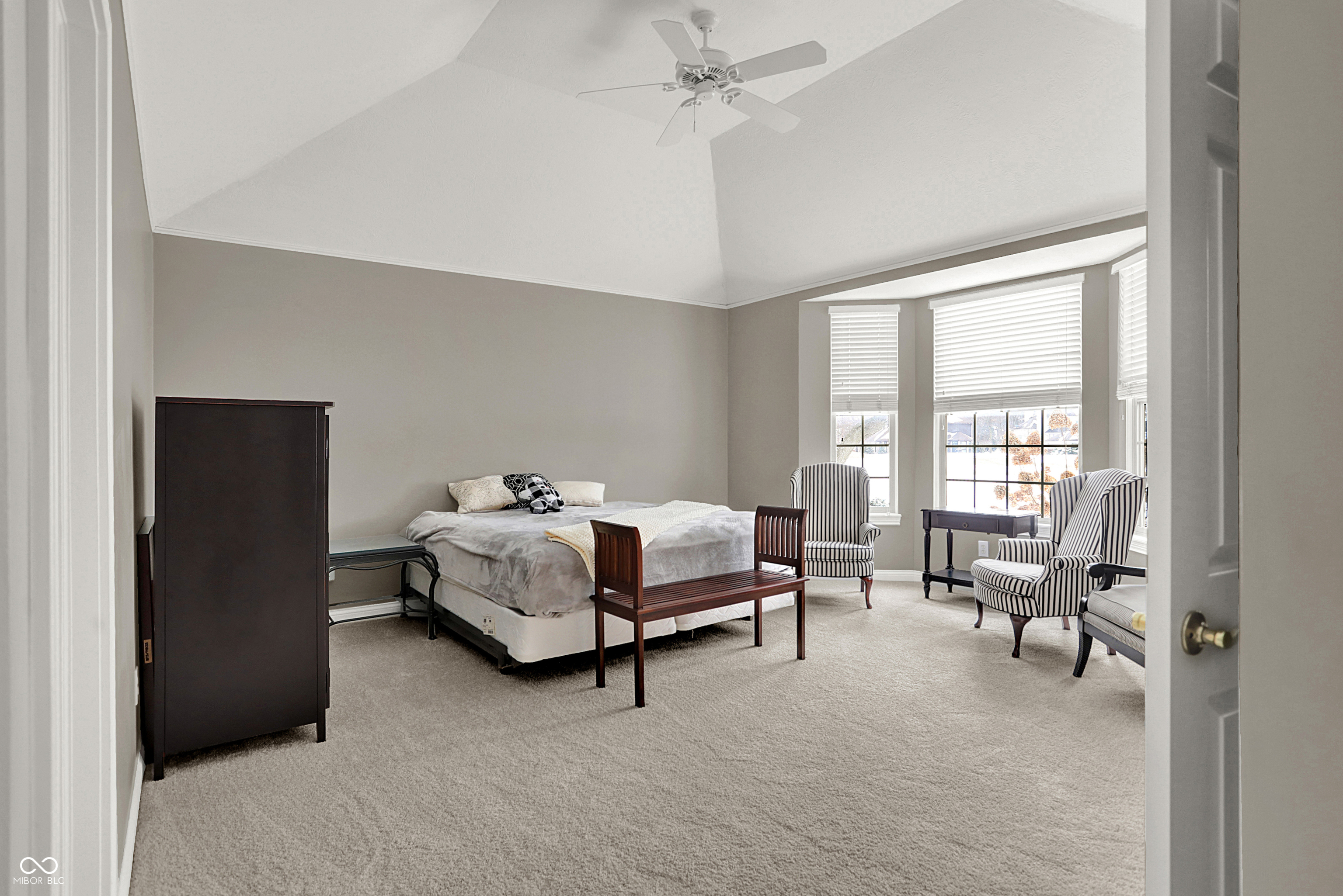 11025 Innisbrooke Lane Fishers, IN 46037 - Photo 20 of 37