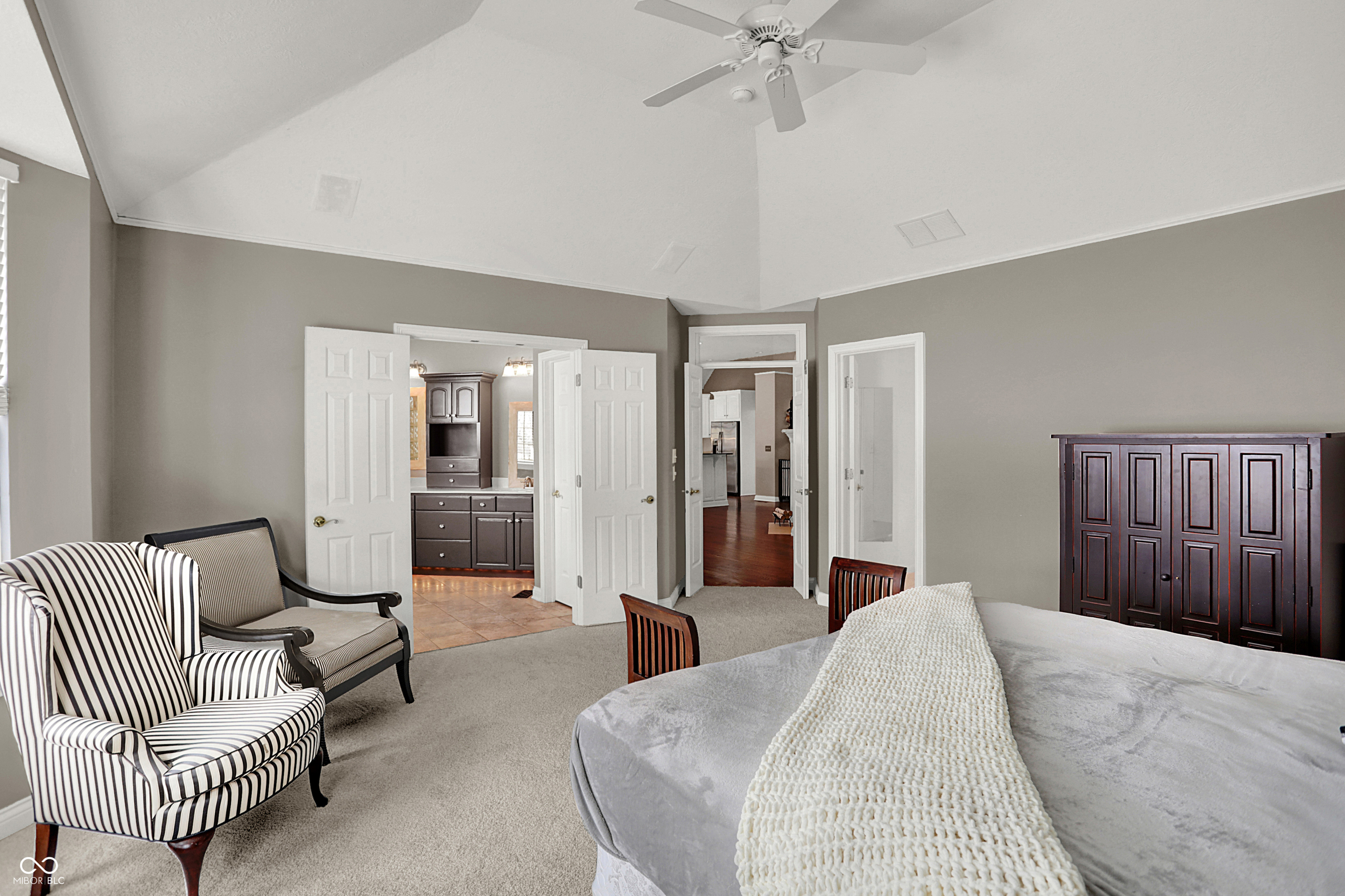 11025 Innisbrooke Lane Fishers, IN 46037 - Photo 23 of 44