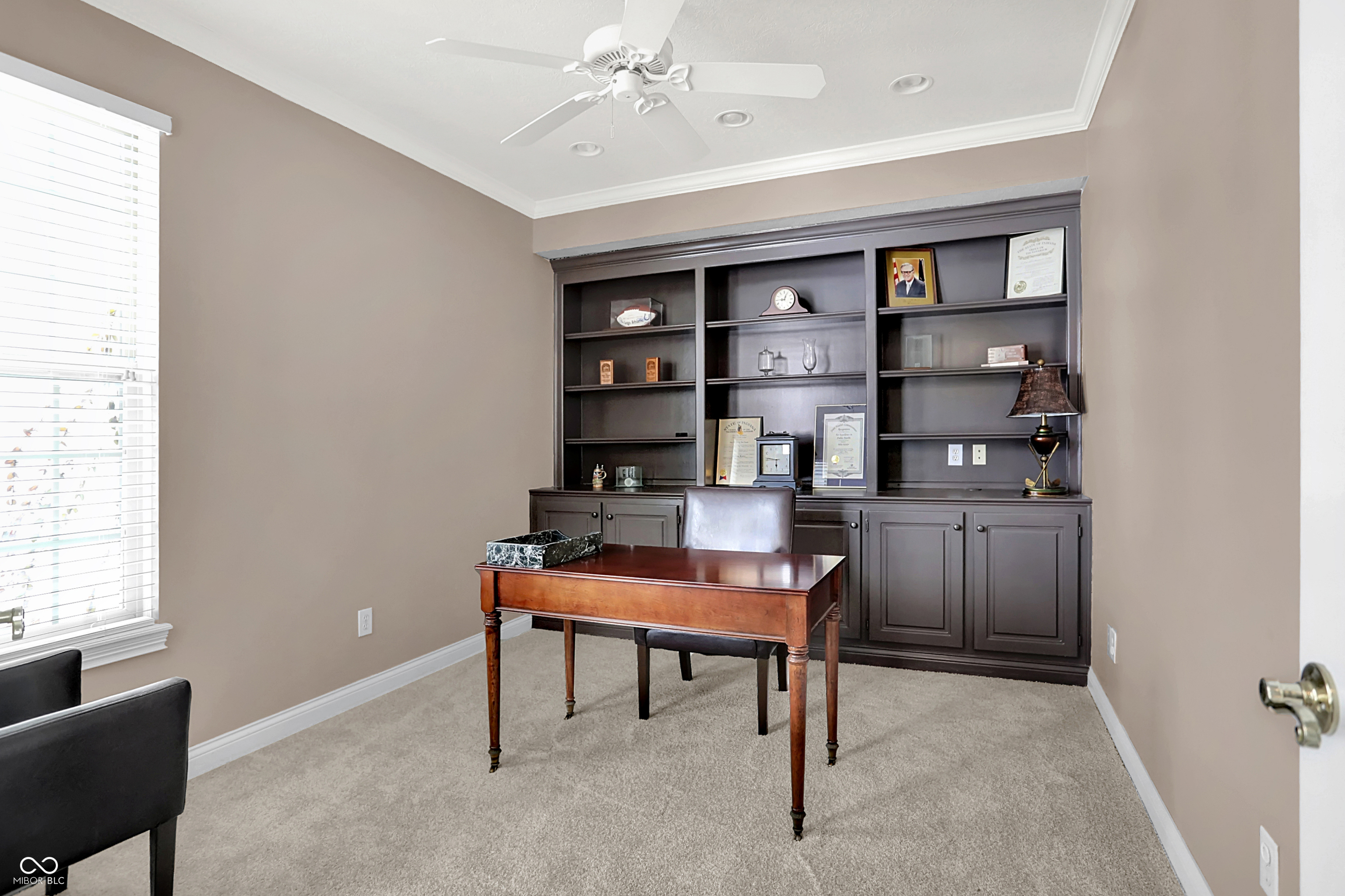 11025 Innisbrooke Lane Fishers, IN 46037 - Photo 5 of 37