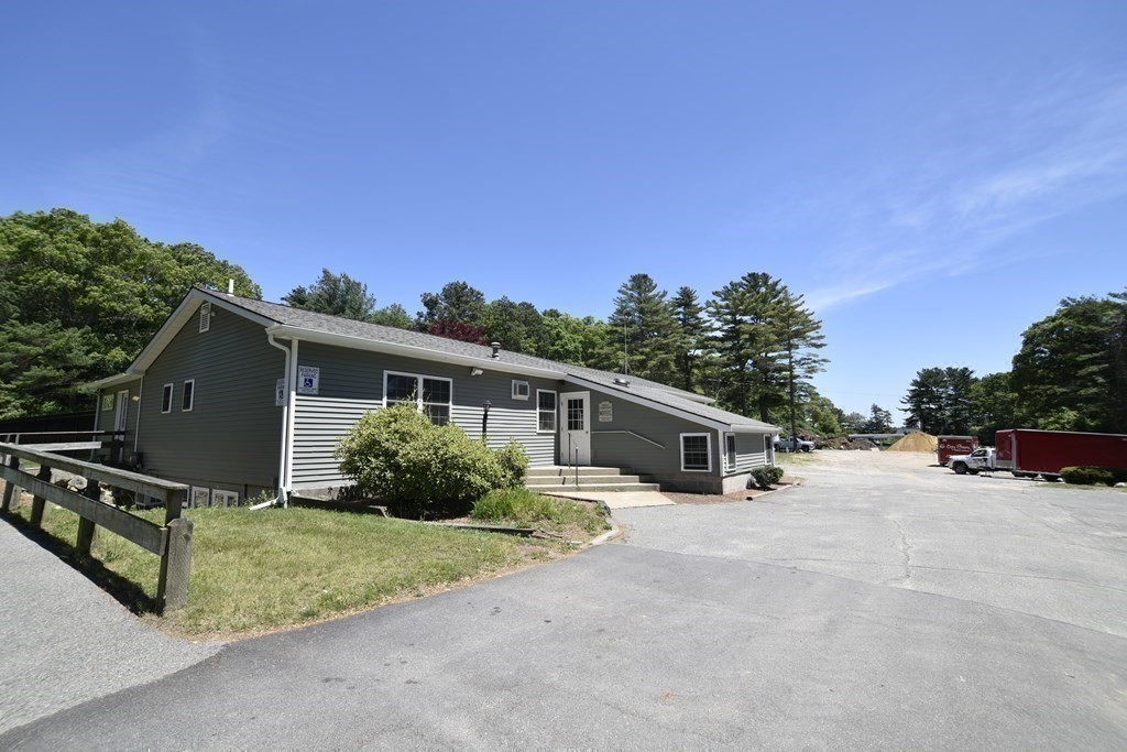 197 Windswept Road Wareham, MA 02571 - Photo 25 of 26 a view of a house with backyard