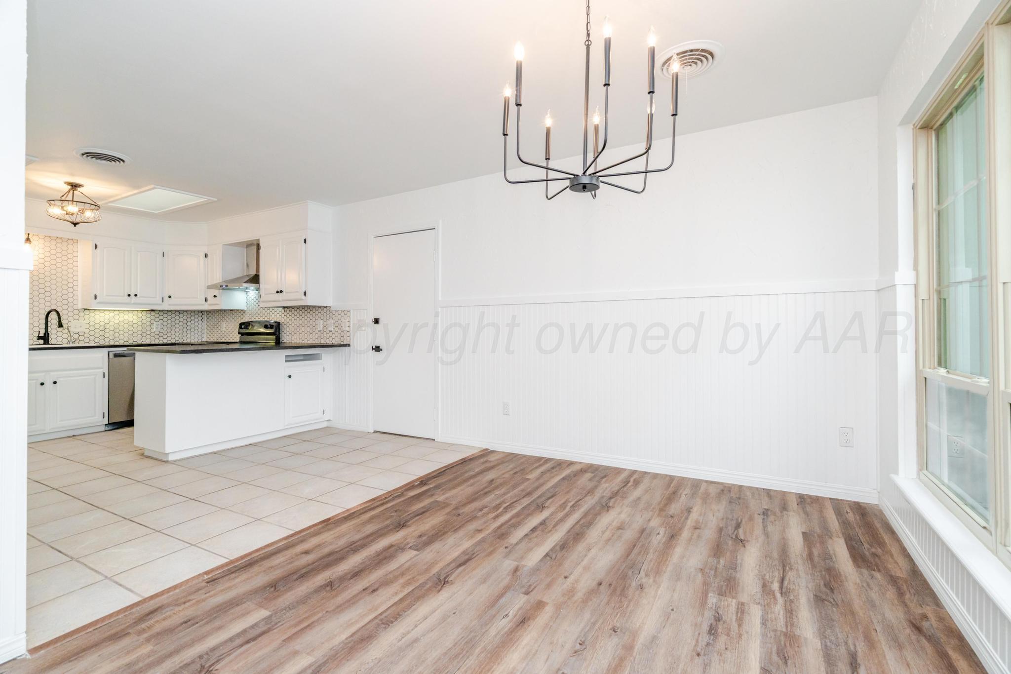6055 Belpree Road Amarillo, TX 79106 - Photo 12 of 40 Dining Room