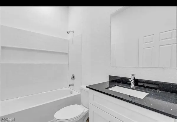 $1,700 | 6018 South Moss Circle, LaBelle, FL 33935